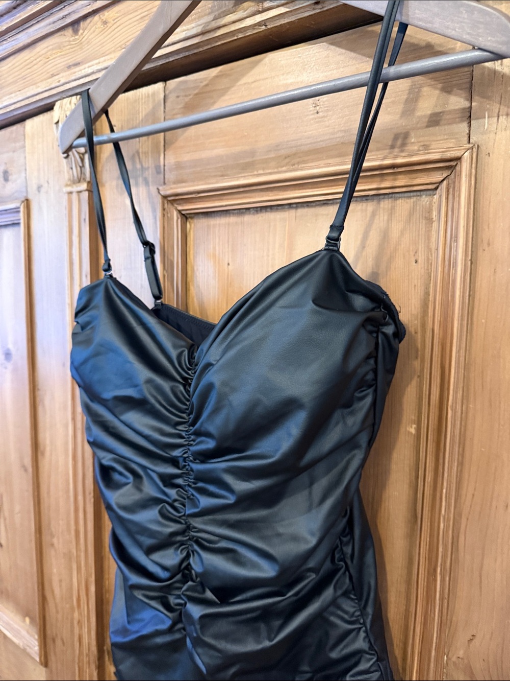 L’agence Aubrey One Piece Swimsuit - Picture 5 of 8